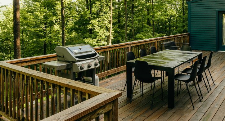 Custom Deck Construction